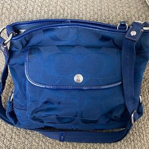 Coach daisey sigature crossbody